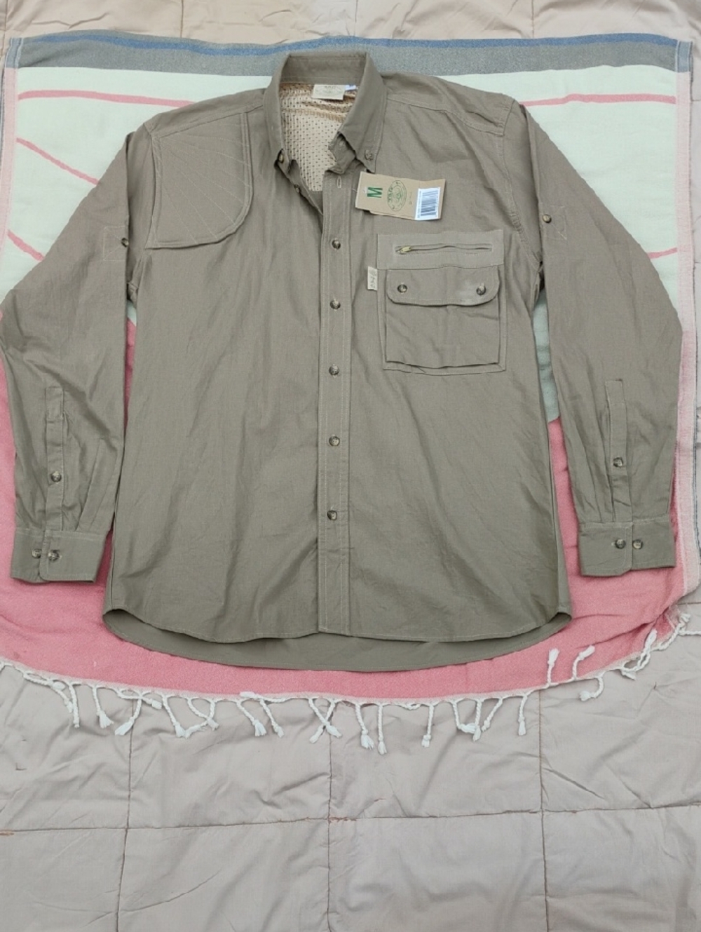 Tag Safari Hunter Shirt Medium